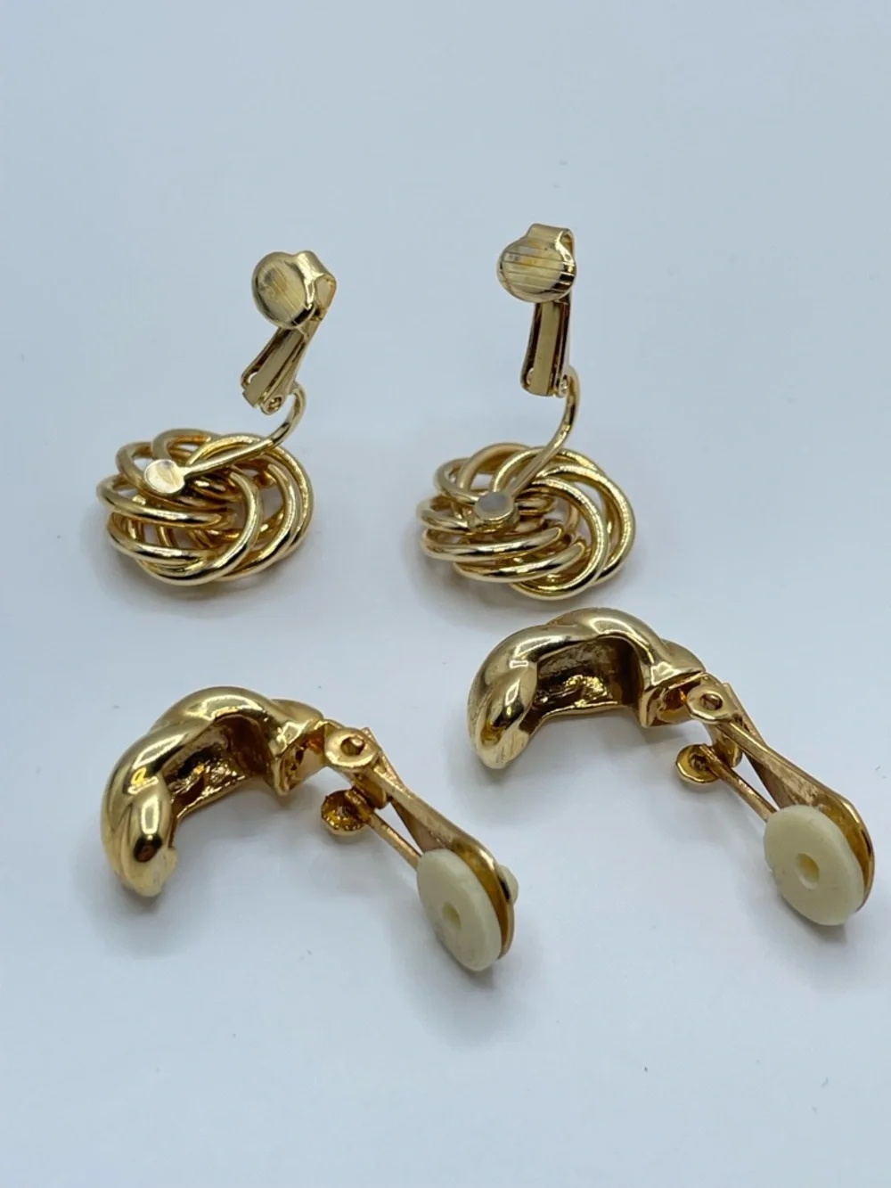 Vintage Joan Rivers Gold Tone Clip On Earrings Set Knot Swirl Studs With Box